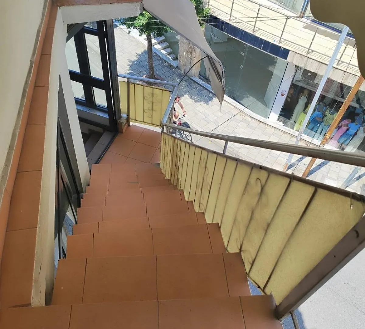 La Strada Apart otel Tiran